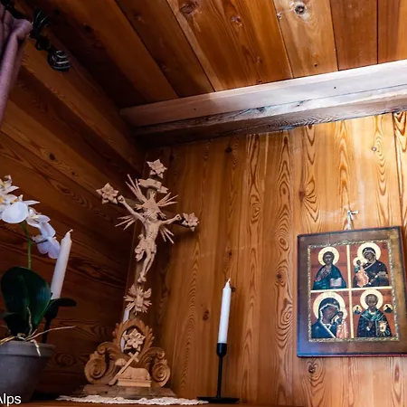 Haus Zer Traechu Horská chata Saas-Almagell