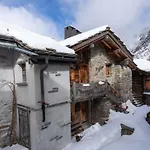 Haus Zer Traechu *